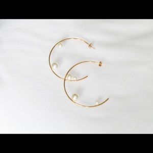 Solar Pearl Earrings